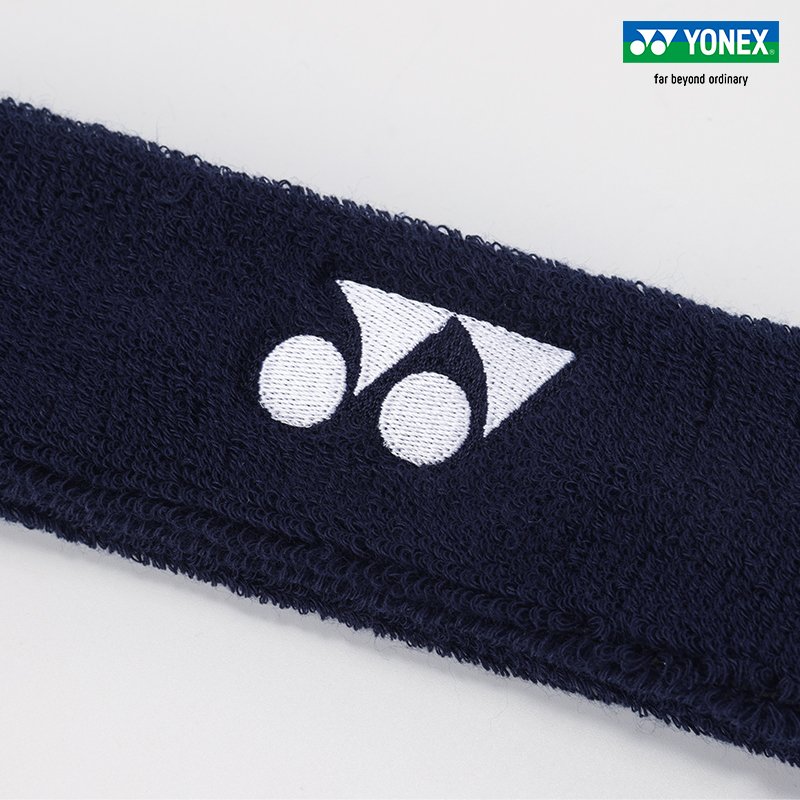 YONEX YOUNIX WITH A SWEAT-SWEPT HEAD AND A SWEAT-SWEPT TURBAN AND A GYM 259