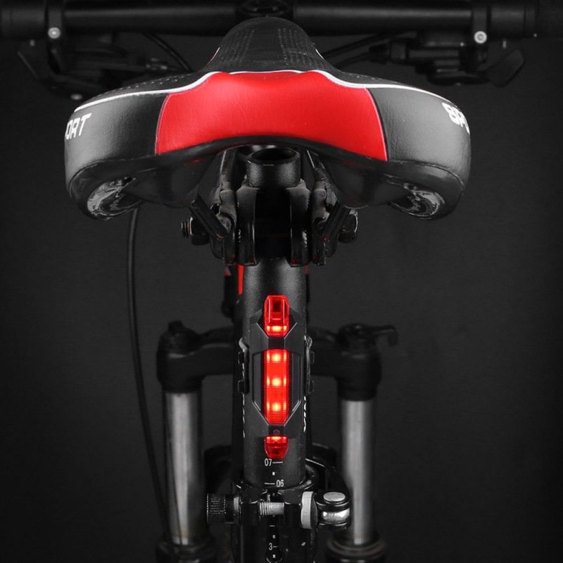Full range of spare parts for the flashlights of the Flying Light Road Vehicle, which applies to the night-by-night cycle of Mount Jerant