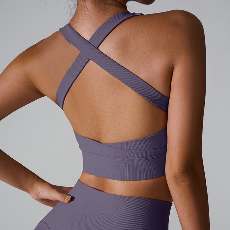 Custom Logo Nude Feeling Cross Back Yoga Bra Sexy High Impact Training Sports Bra With Pad Workout Running Gym Wear Outfit