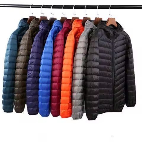 New Warm Men's Light Down Jacket Men Fashion Hooded Coat Short Lightweight Youth Slim Fit Coat Down Jackets Padded Outwear