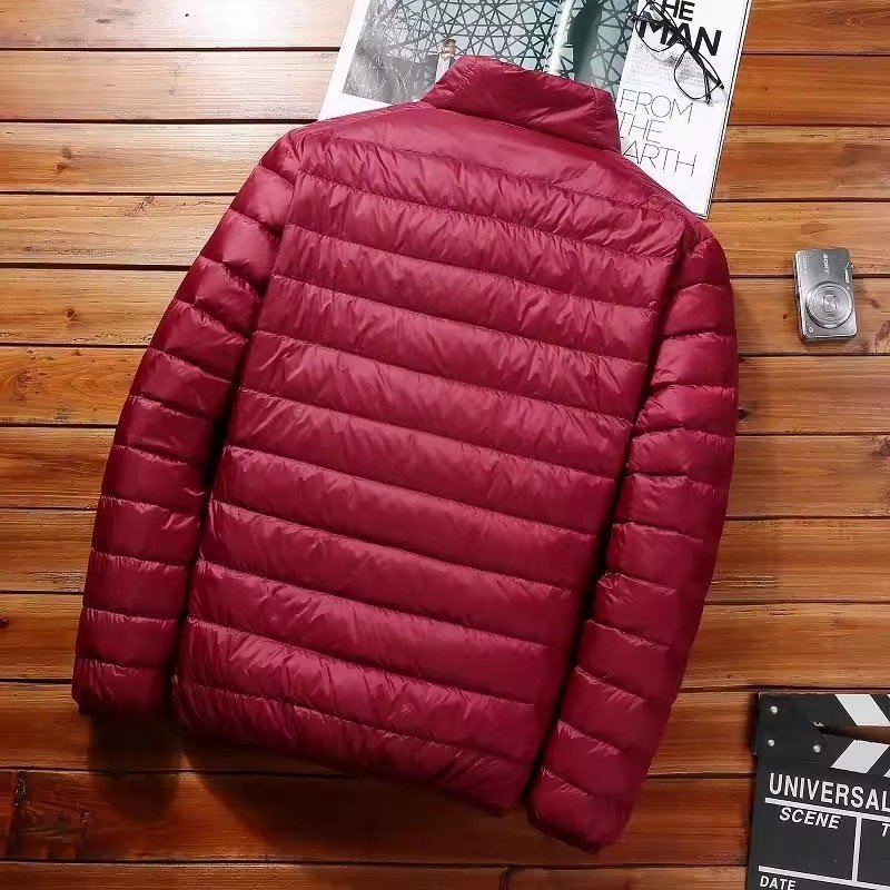 New Warm Men's Light Down Jacket Men Fashion Hooded Coat Short Lightweight Youth Slim Fit Coat Down Jackets Padded Outwear