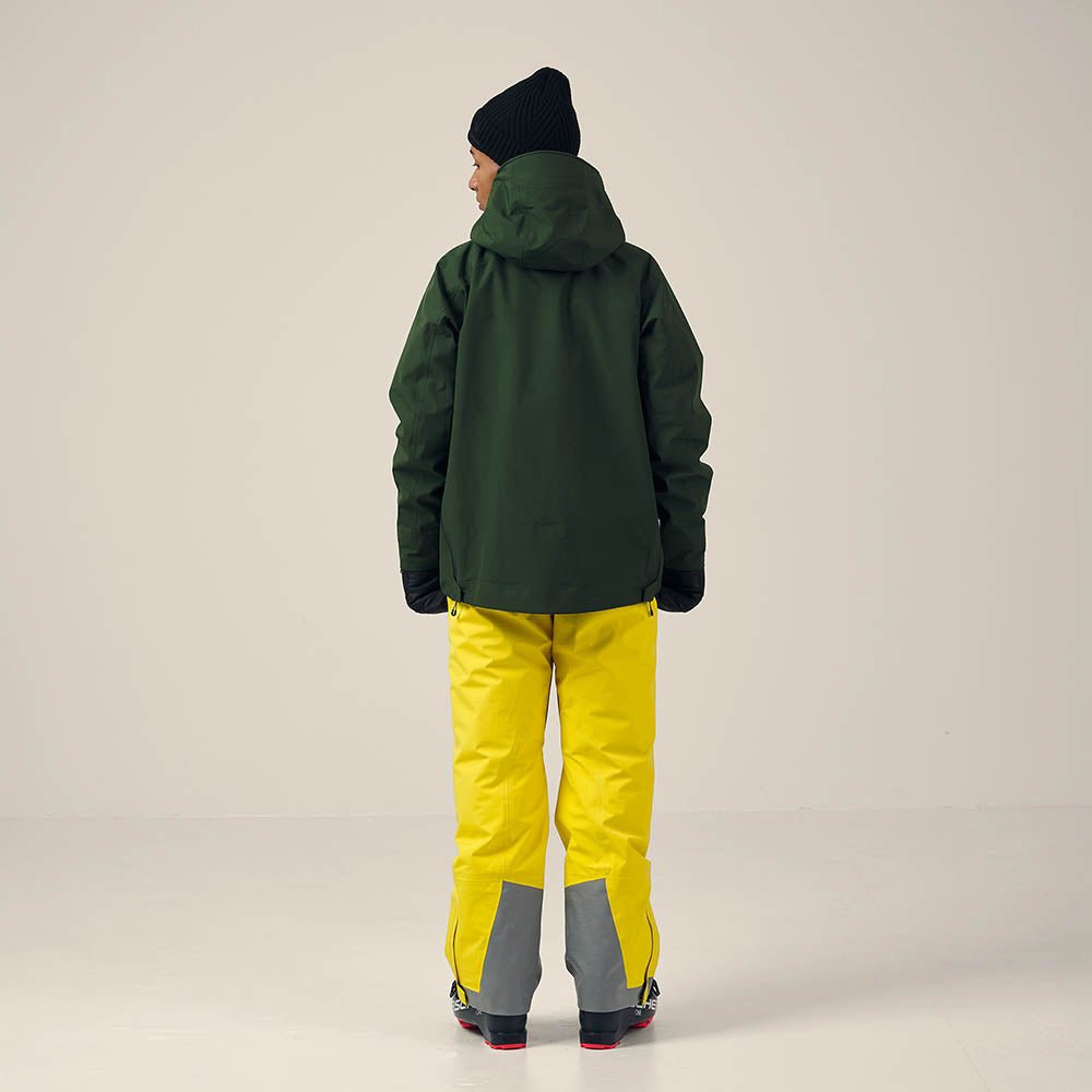 Outdoor hiking waterproof jacket warm best quality in all color sizes with any customization