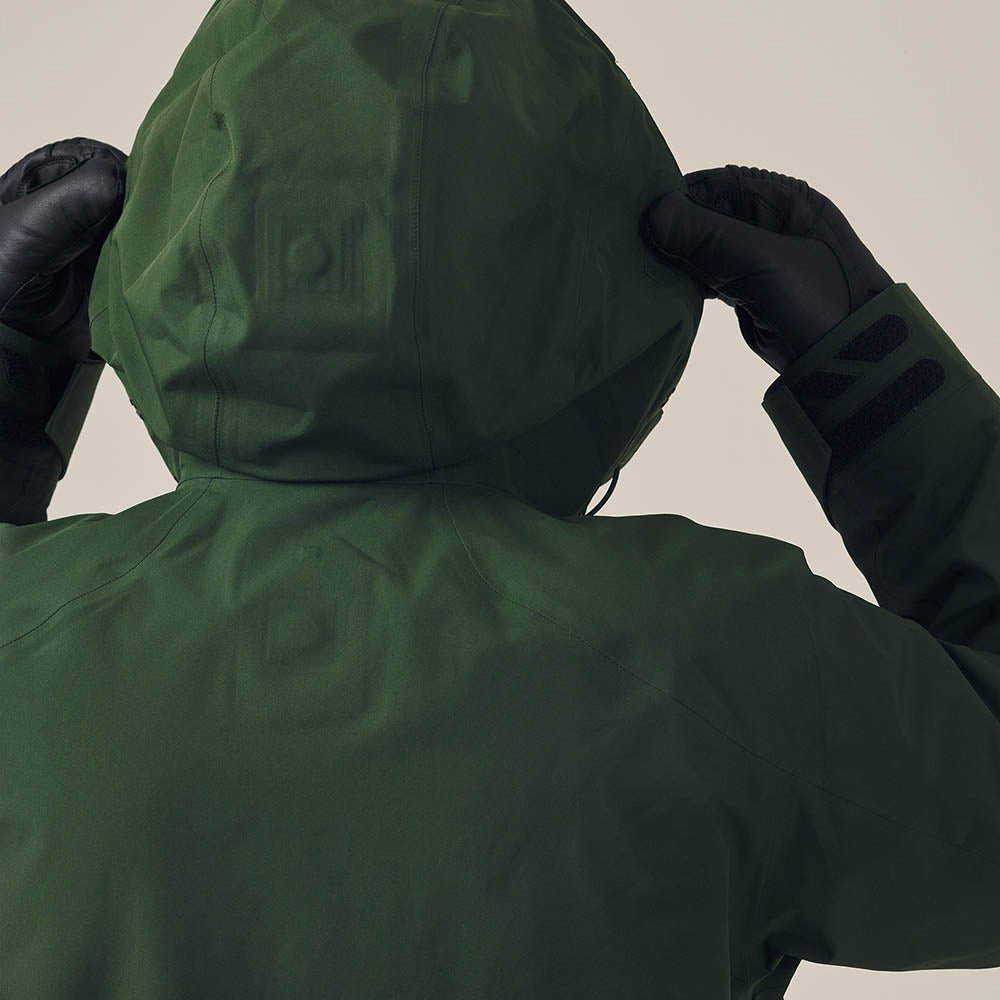 Outdoor hiking waterproof jacket warm best quality in all color sizes with any customization