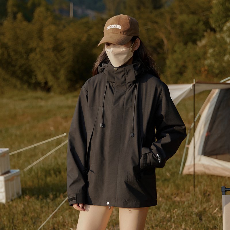 Professional outdoor hiking autumn/winter three in one windproof and waterproof hiking suit, trendy jacket jacket