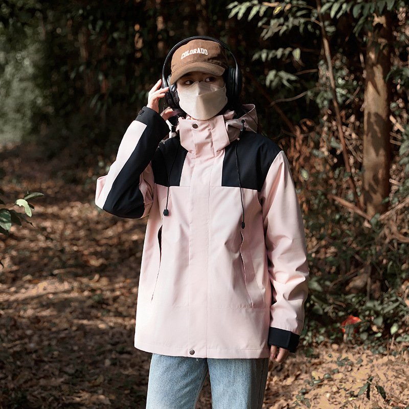 Professional outdoor hiking autumn/winter three in one windproof and waterproof hiking suit, trendy jacket jacket