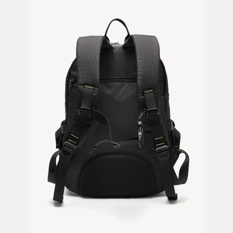 Leisure Outdoor Wear-Resistant Large Capacity Backpack Suitable For Camping Hiking