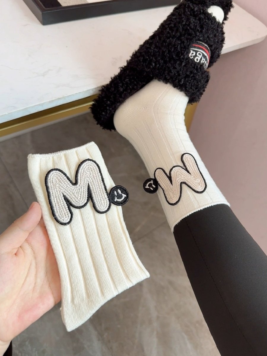 WINTER SPONGEBOGS - M-SWEETY-SWEETY-SWEETY-TWEETY-TWEETY-PANTS