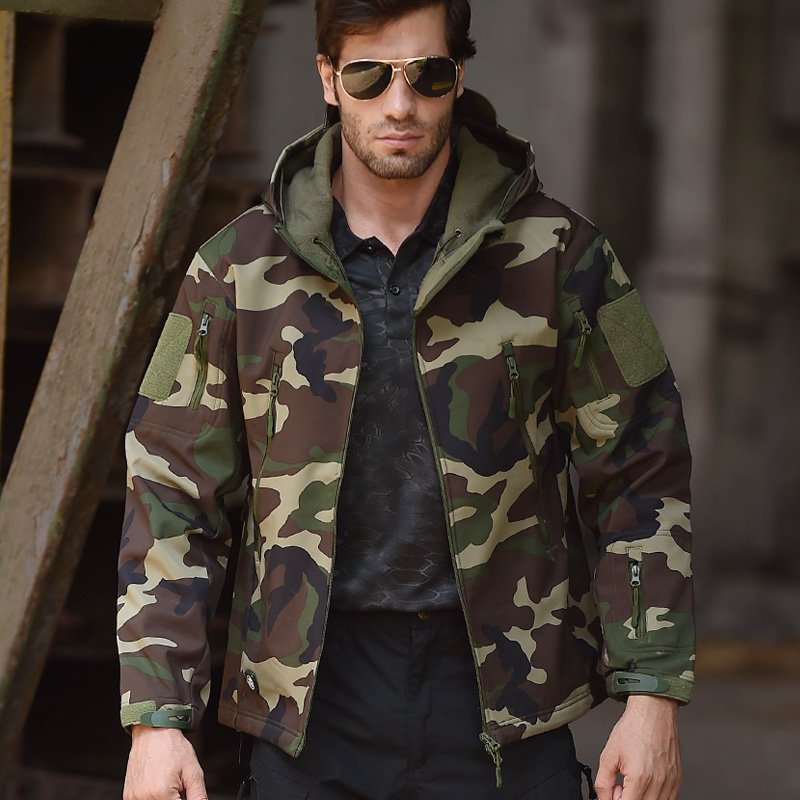 In Stock Windproof Tactical Coat Soft Shell Combat Jacket Hiking Camping Waterproof Jacket