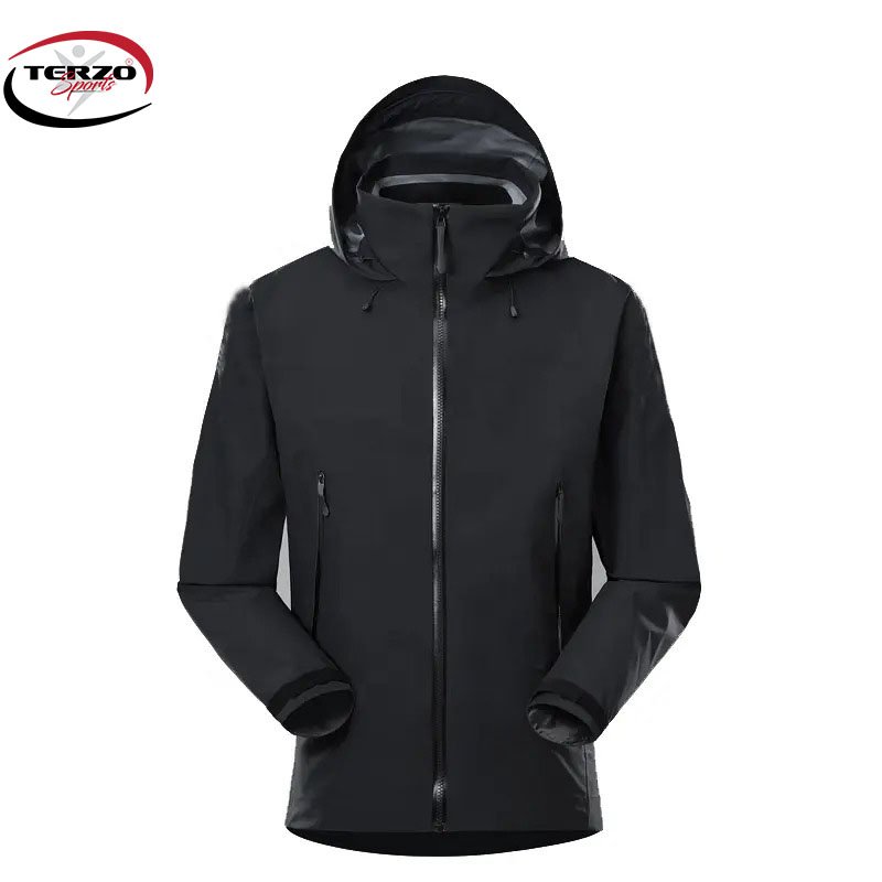 Men's Lightweight Hooded Hiking Jacket Waterproof Windbreaker Made of Polyester/Cotton Customized Logo Other Printing Methods