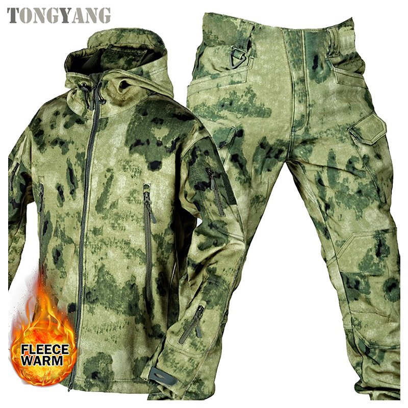TONGYANG Outdoor Men's Autumn And Winter Fleece Warm Suit Warm Keeping Suit Hunting Clothes Tactical Soft Shell Uniform