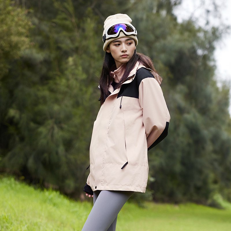 Spot wholesale windproof waterproof luxury winter hiking anorak wind breaker jacket With low MOQ