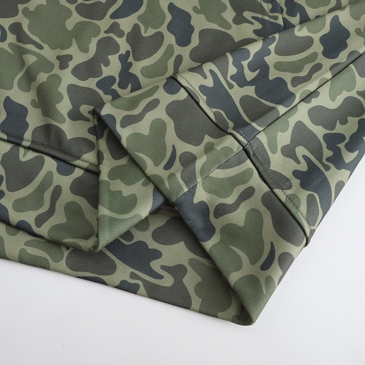 Hot Selling Custom Men's Camo Pattern Warm Fleece Hoodie For Fall And Winter
