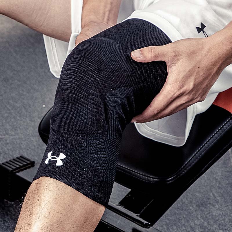 THE UA ANDRMA SPORTS PROTECTOR TRAINED BASKETBALL FOR LEGS AND BADMINTON FOR KNEE 21620008