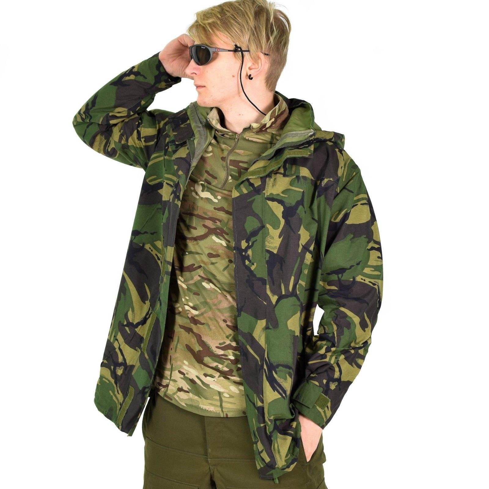 Fashion classic slim fit camouflage raincoat high quality; classic outdoor tactical waterproof jacket camouflage tactical jacket