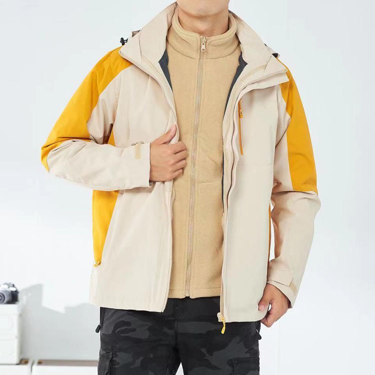 Custom Men's Mountain Waterproof Jacket Windbreaker Outdoor Soft Shell Hooded Jacket 2024 New Design Running Hiking Rain Jacket