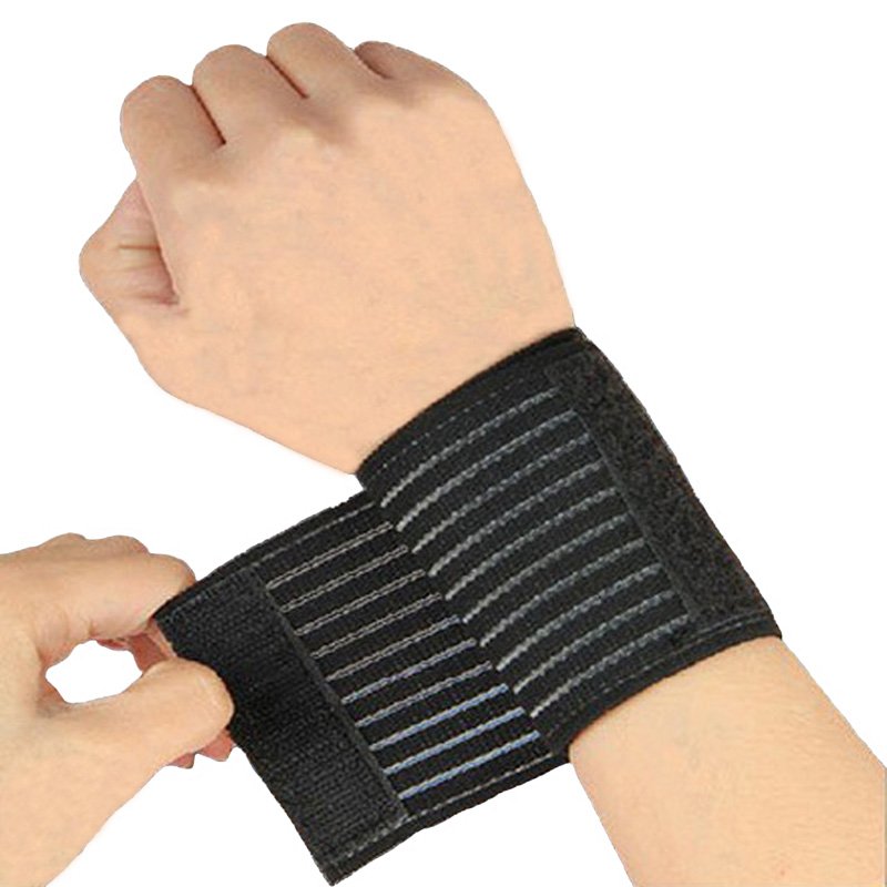 Wrestles, twitches, gymnasiums. Mother's hand bandages