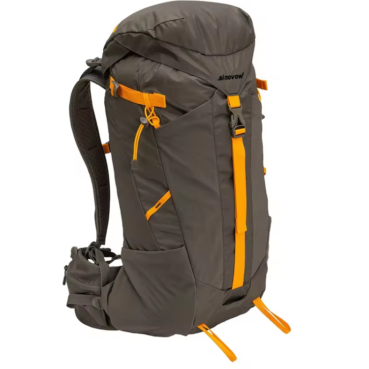 Waterproof 60l Hiking Mountaineering Backpack Travelling Backpack For Hiking