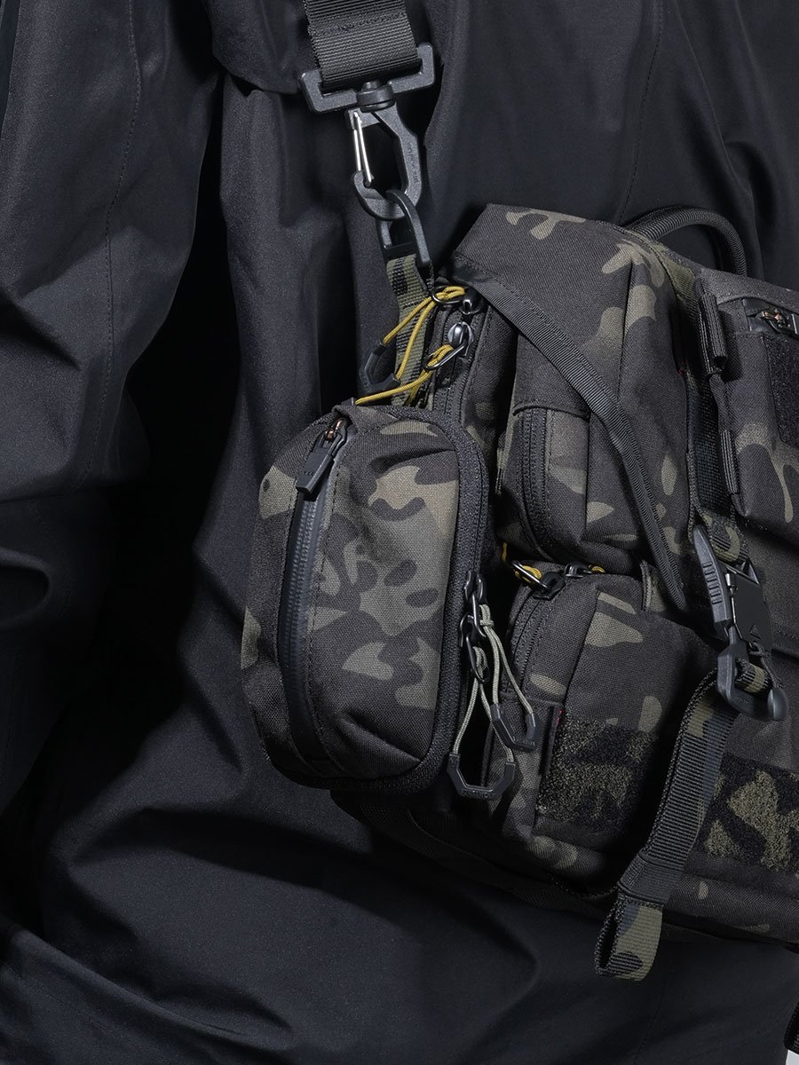 Cocoon sub-characterium wind tactical xpac waterproof card bag, molle fittings FGM-02 Wolf Heading Industries