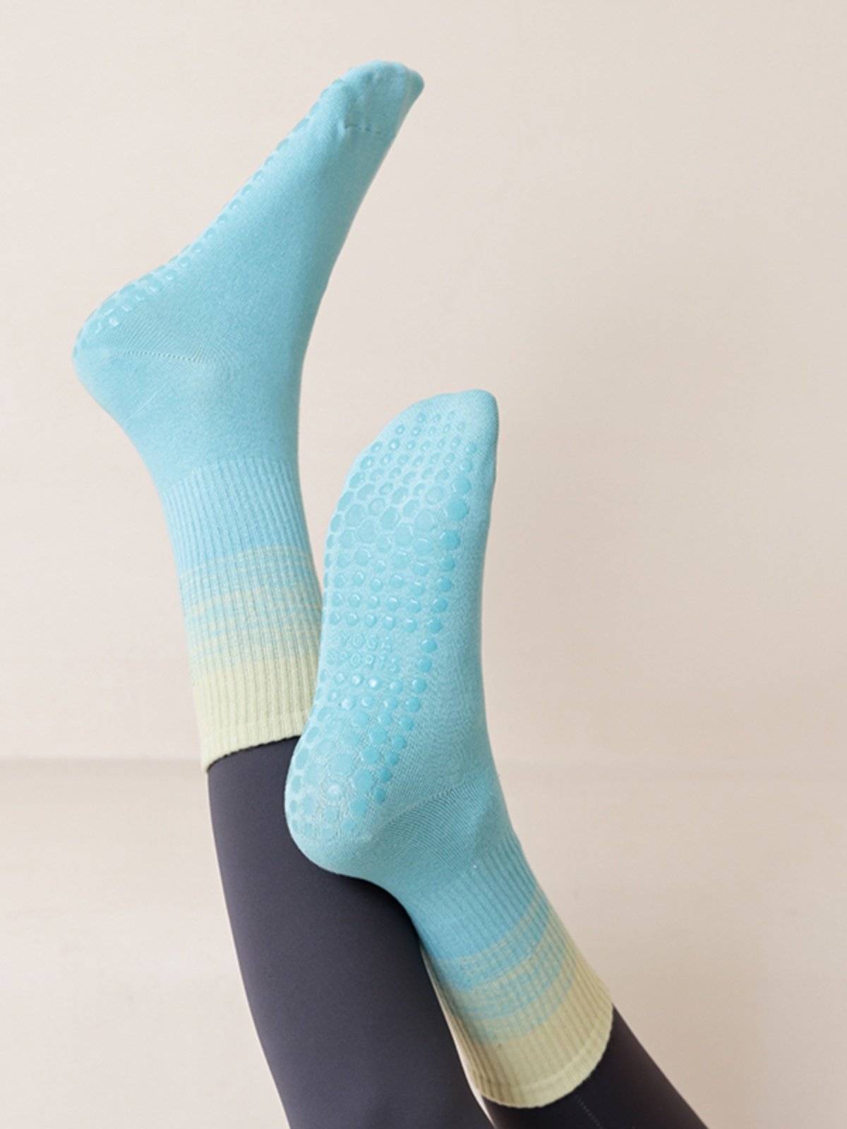 Colour-colored silhouette-silhouette-resistant, small crowd-scrambling, sock-gaming, indoor jump stocking