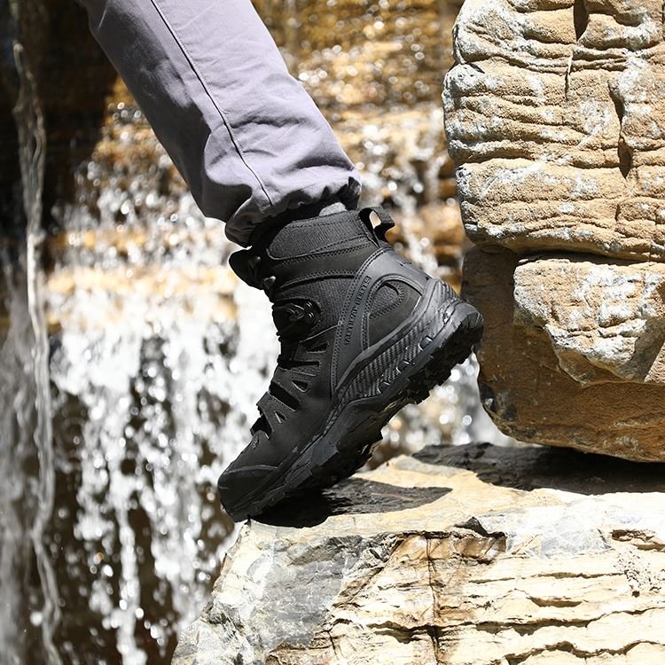 Men's leather Motorcycle Tactical Boots Outdoor Jungle High Ankle Delta Camping Boots For Men