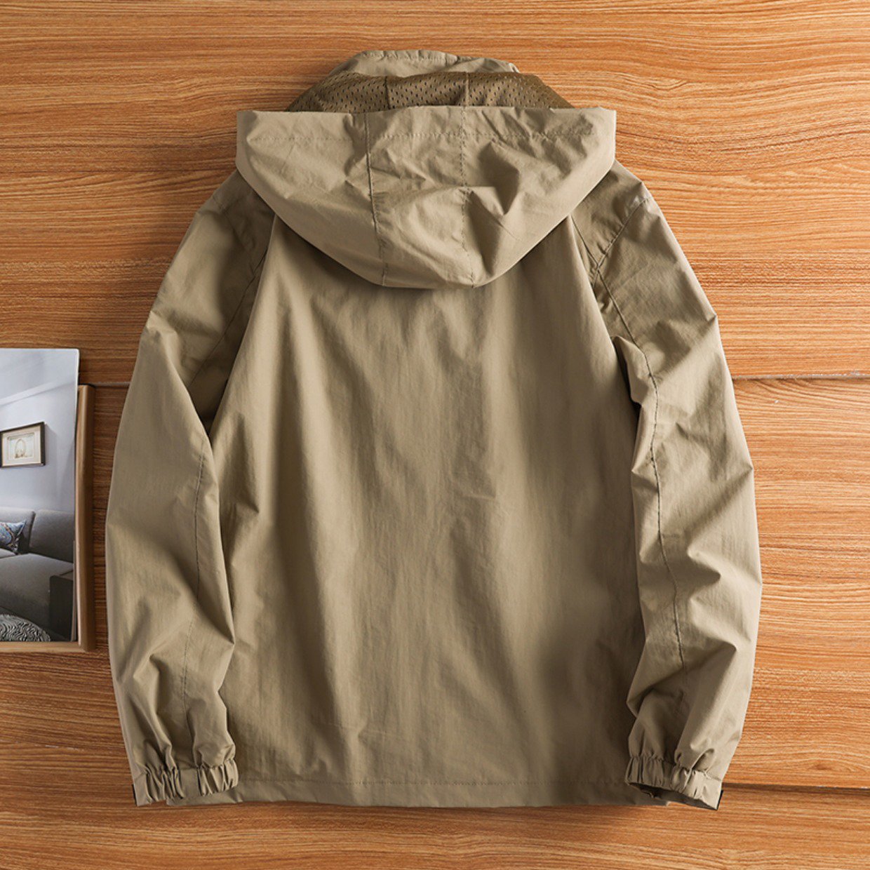 Men's Outdoor Hiking Riding Mountain Climbing Lightweight Jacket Chinese Outdoor Clothing Supplier