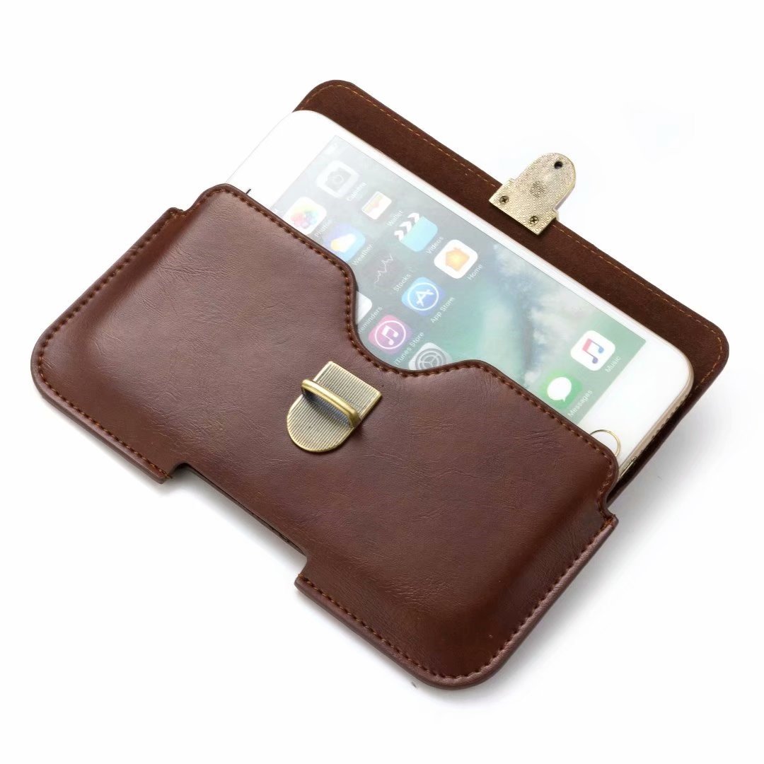 a male belt with a leather belt in a nova7 phone plaque at 30 p40