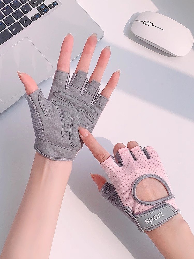 Gym gloves women riding the device male lead to the top of the bar with a kettle bell to protect the cocoon bike