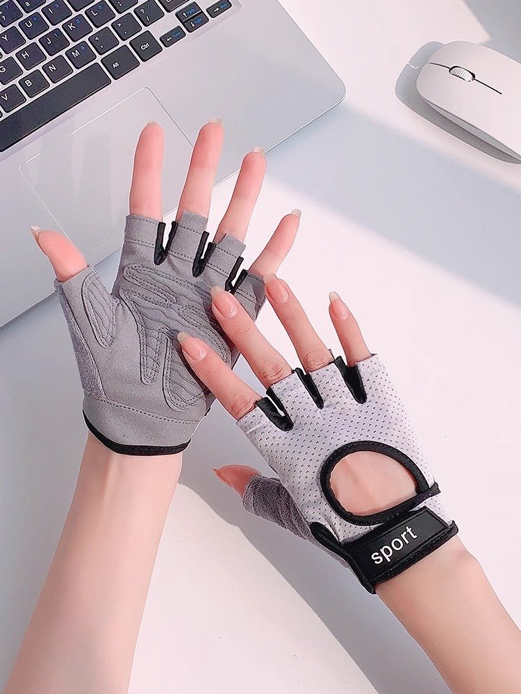 Gym gloves women riding the device male lead to the top of the bar with a kettle bell to protect the cocoon bike