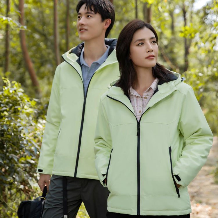 2024 New Design Wholesale Casual Sport Hooded Windbreaker Polyester Men Outdoor Hiking Jacket Men's Waterproof Jacket with Logo