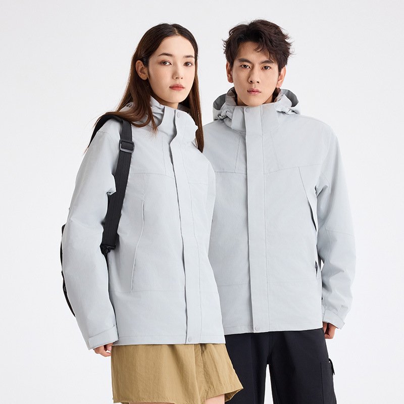 Customized Outdoor Mountaineering clothing With Wool Lining Windproof Zipper Waterproof Warm And Thick Anti Cold clothing