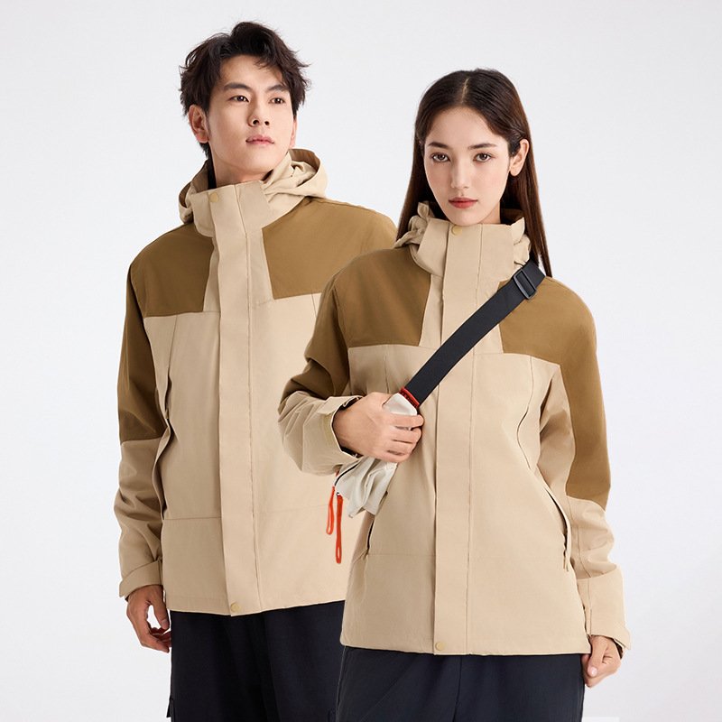 Customized Outdoor Mountaineering clothing With Wool Lining Windproof Zipper Waterproof Warm And Thick Anti Cold clothing