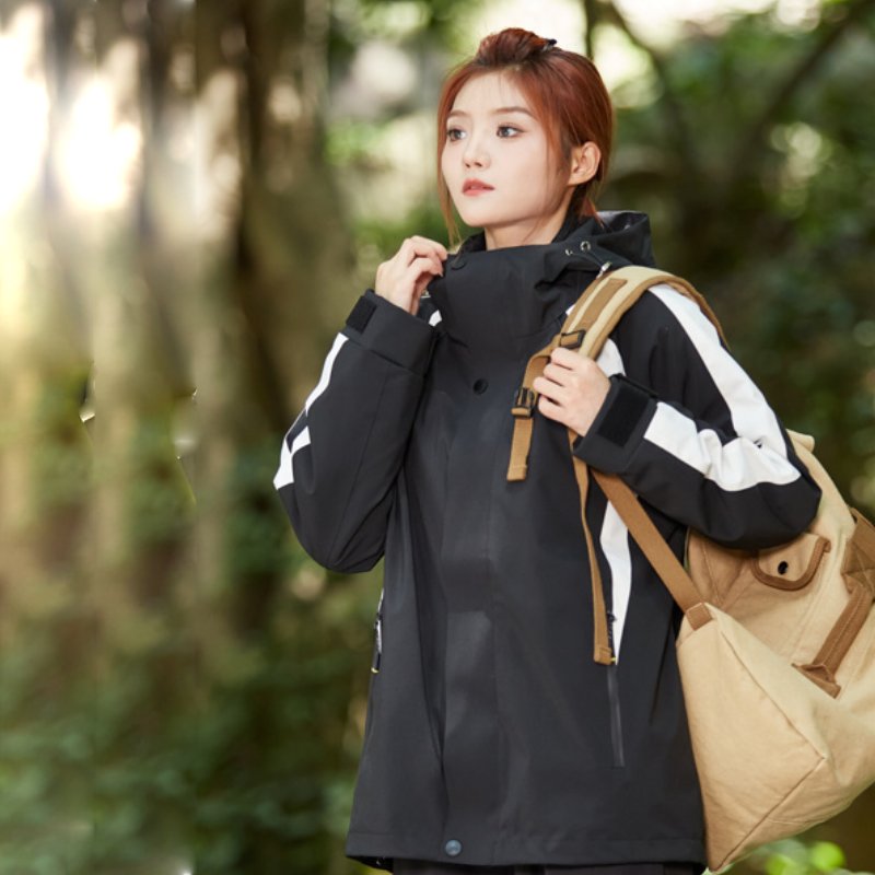 High Quality Outdoor Jackets Men Hiking Fishing Softshell Waterproof Windbreaker Jacket For Men
