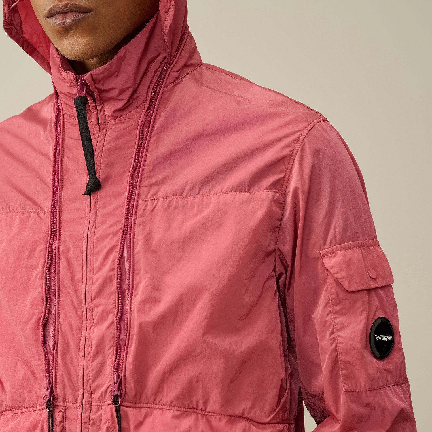Men Custom Print Embroidery Lightweight Regular Sleeve 100% Recycled Nylon Outdoor Hiking Garment Dyed Windbreaker Hooded Jacket