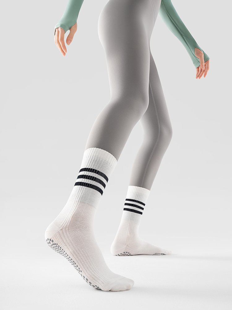 Sock-sillimarked and platy-jet-jet-free