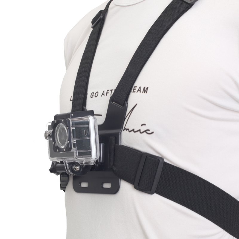 the first person's point-of-the-sight camera with a pectroscope on the pectrophone, a personal recorder, and a live outdoor video feed of luya fishing, sports camera gopro