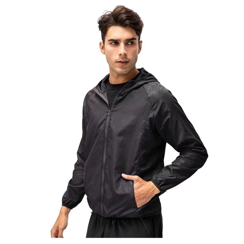 Wholesale Outdoor Lightweight Hiking Camping Soft Windbreaker Reflective Waterproof Windproof Running Jacket