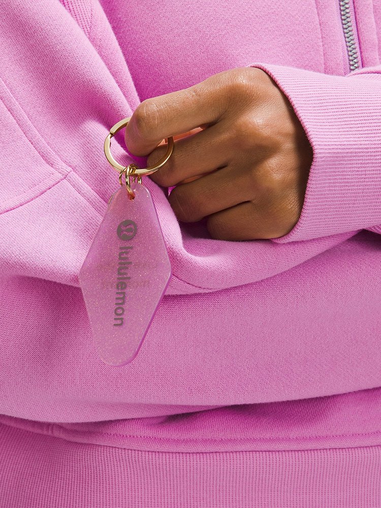 Diamond-Shaped Diamond Key Chain 丨lululemon丨LU9BQ4S