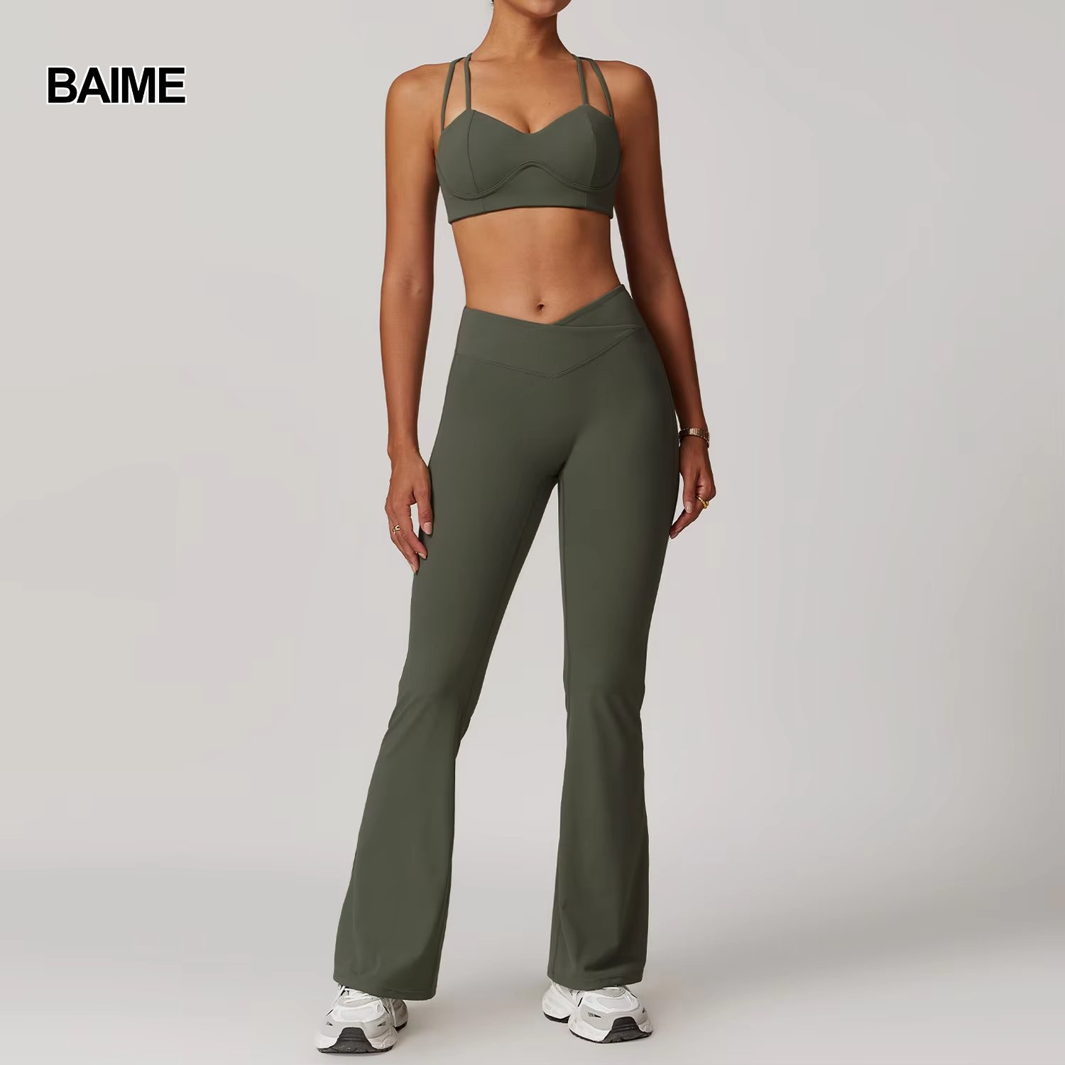 3pcs Women's Workout Wear Long Sleeves Set Moisture-Wicking Breathable Activewear for Gym Yoga and Running