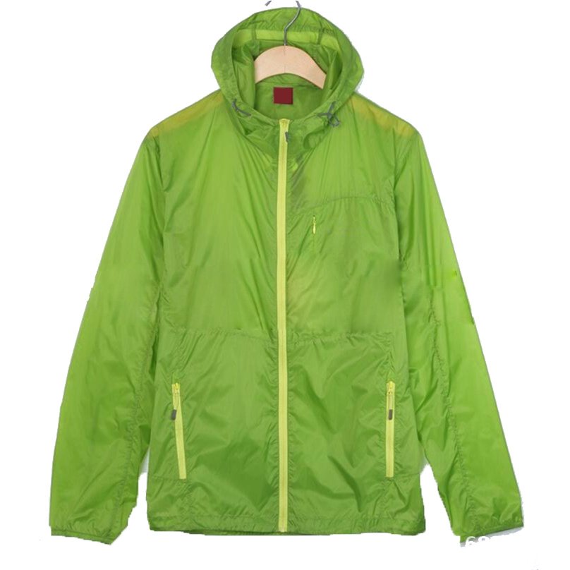 Custom Logo Summer Thin Lightweight Quick Dry Breathable Sport Sun Protection Outdoor Hooded Men's Windbreak Jacket