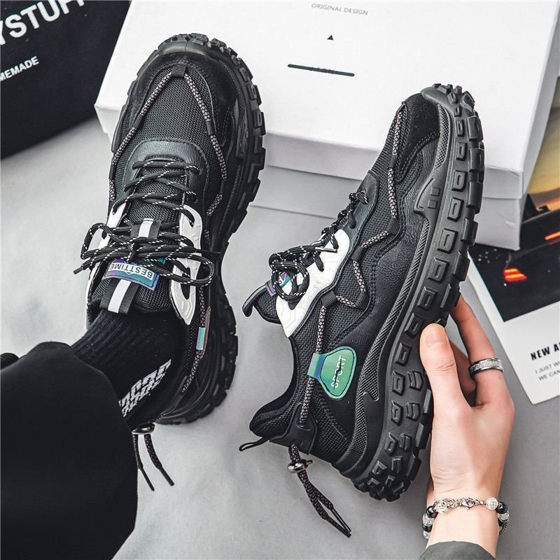 Wholesale customized logo Tyre outsole durable men's Non-Slip Walking Shoes for Outdoor work Trekking Climbing Trails Sneakers