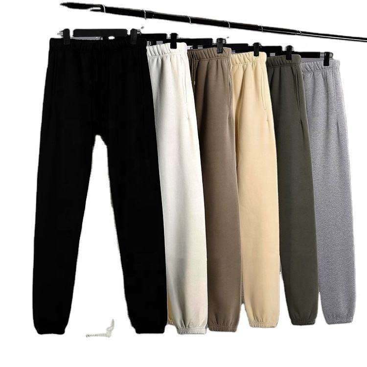 Early Spring Hot Sell High Quality Loose Comfortable Elastic Waist Plaid Casual Trousers for Men