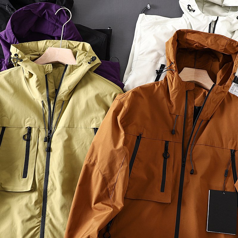 Custom Logo Outdoor Jackets Men Hiking Windbreaker Waterproof Work Jacket Casual Sports Hooded Coat Softshell Jacket for Unisex