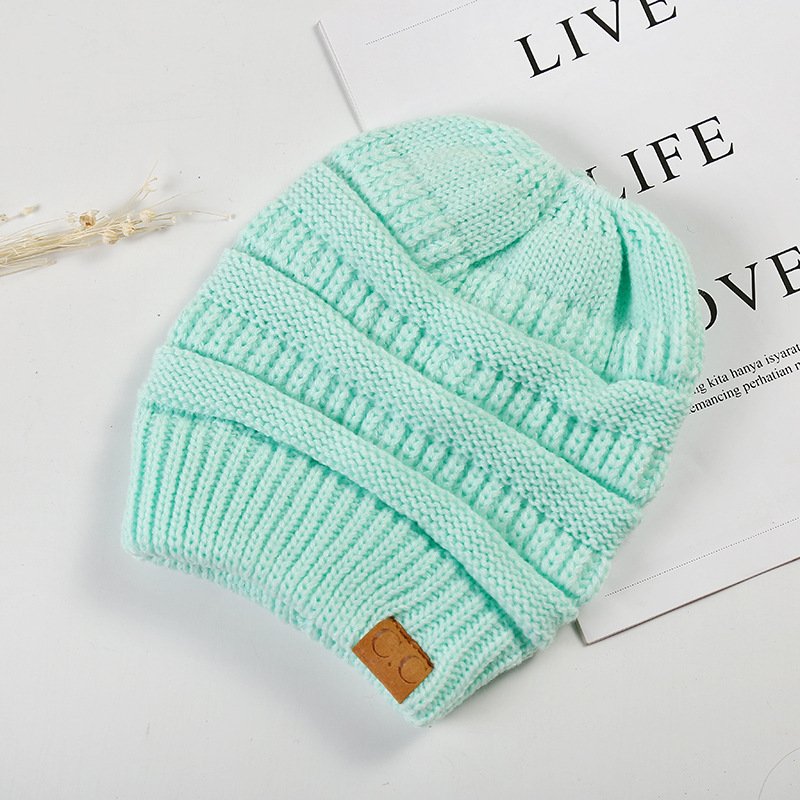 New fashion embroidered logogorros invierno multicolor warm luxury personalized casual pure solid colour thick winter beanie hat