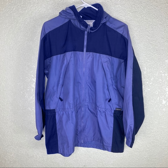 Wholesale OEM ExpeditionVogue Hiking Jackets Unisex Waterproof Casual Style Zipper Closure Plus Size Fashionable Explore Bulk