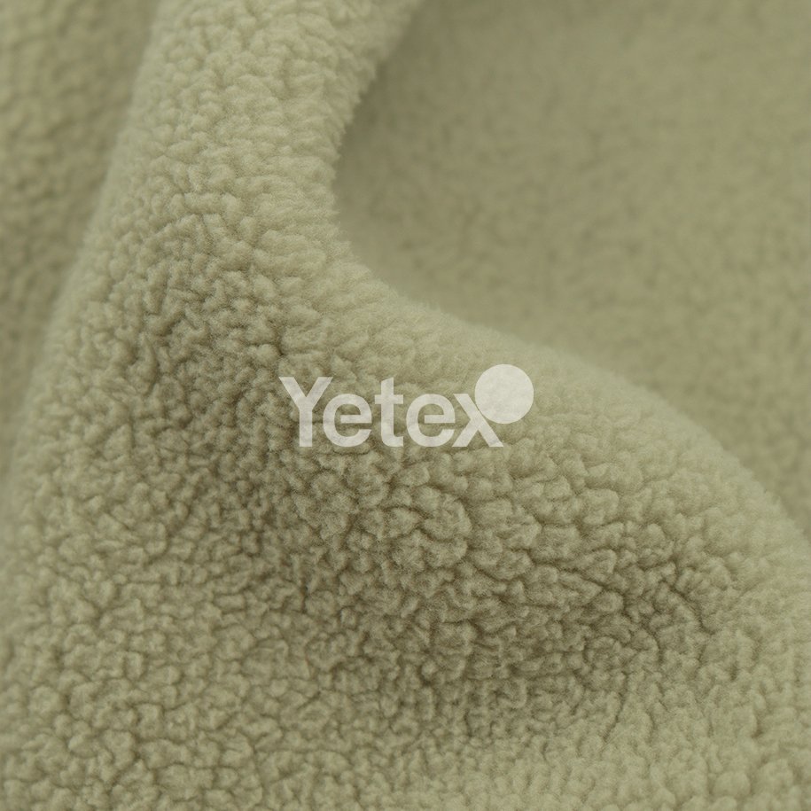 Double faced 360GSM windproof hiking velvet Knitted winter thickening fabric for warm clothing