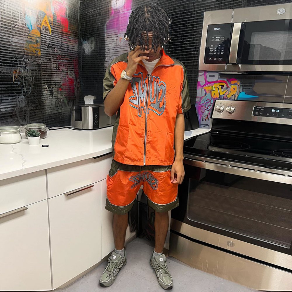 Custom Logo Summer Men's Clothing Spandex Nylon Half Sleeve Jacket 2 Piece Set Patchwork Embidery Windbreaker Short Set