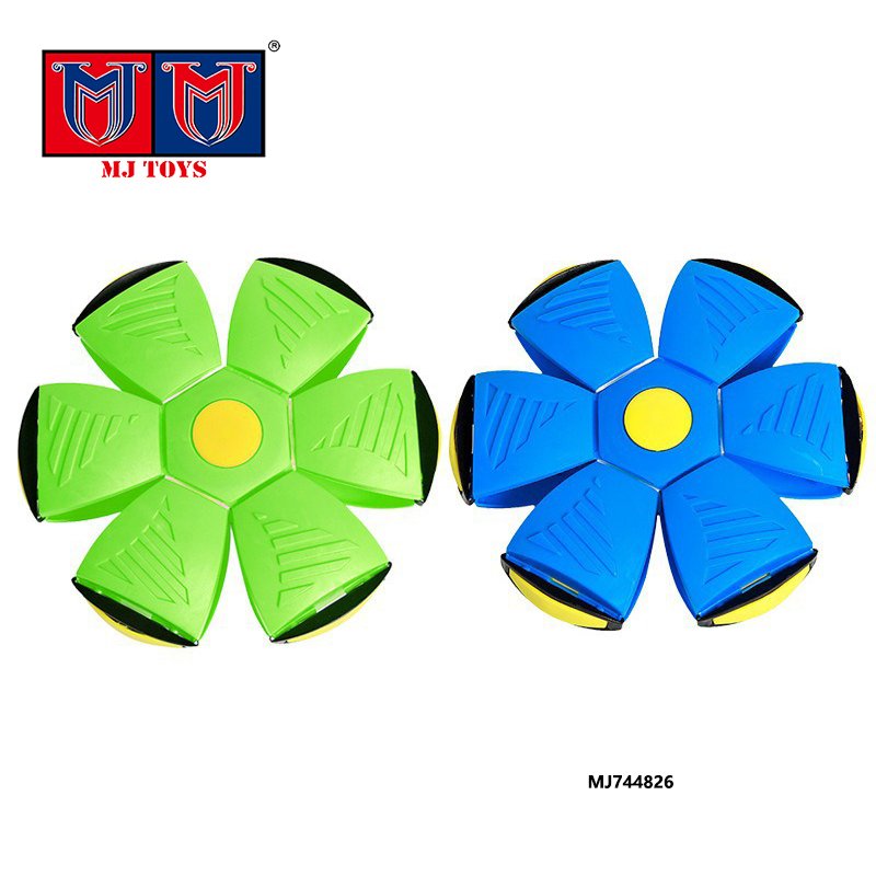 Wholesale Outdoor beach Interactive Saucer Venting Light Elastic Deformation Jumping bouncing Frisbeed soccer Ball dog pet Toys