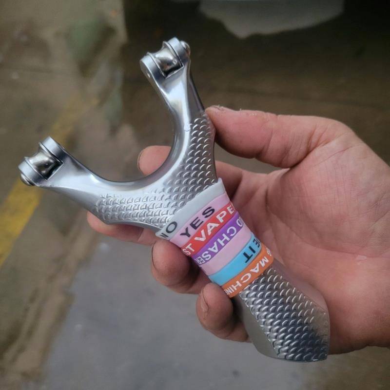New Tiantian Plusal Bow Five -Generation 7075 Aviation Aluminum High -precision Titanium Alloy Rolling Fish Hunter Card