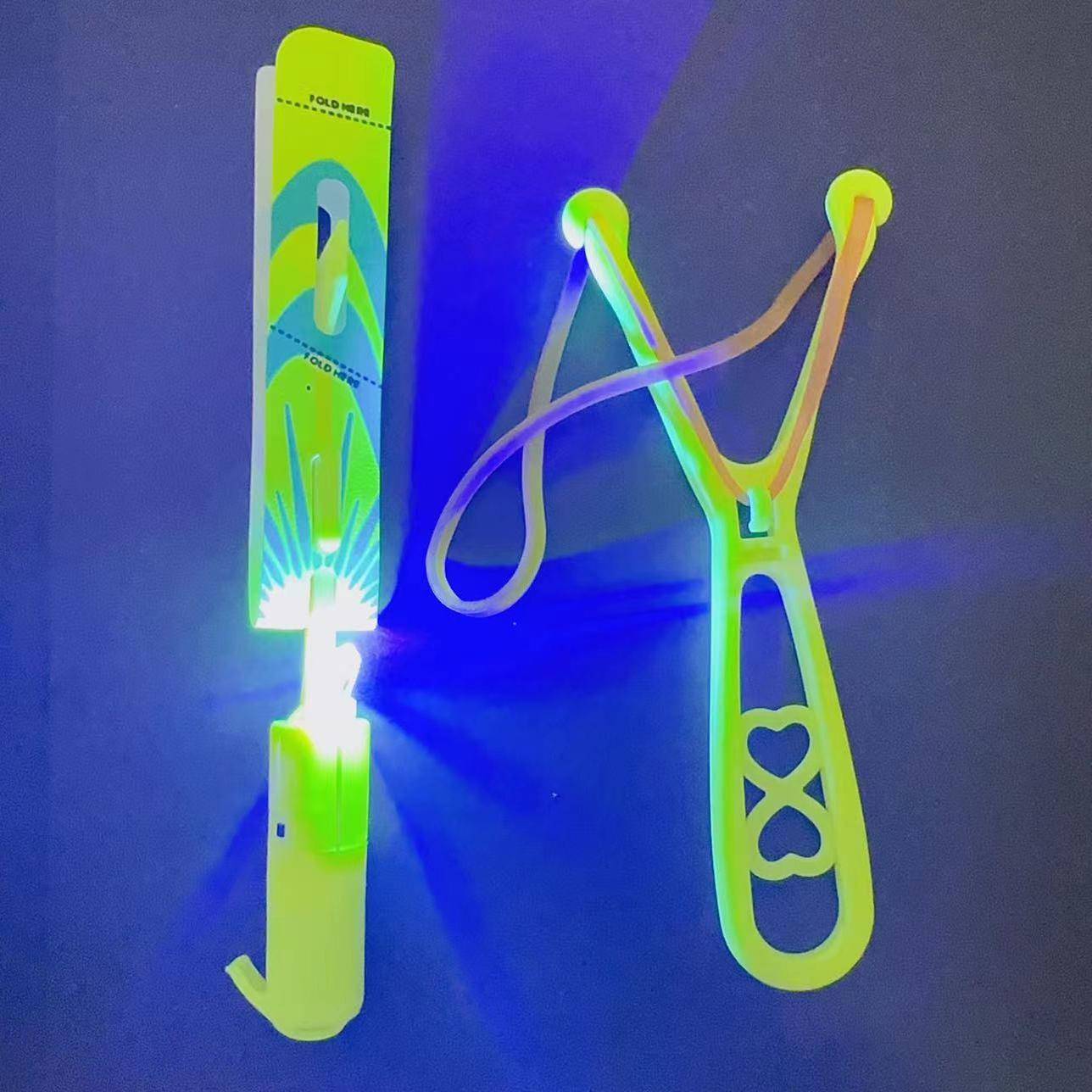 Round large glowing slingshot flying arrow blue light double flashed sword sword gift night market heat selling toys