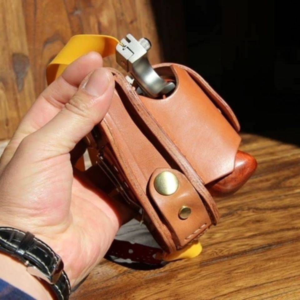 Slinges special wrap leather leather leather steel bead all -in -one waged steel clip -side opening to wear waistband slingshot steel ball bun leather